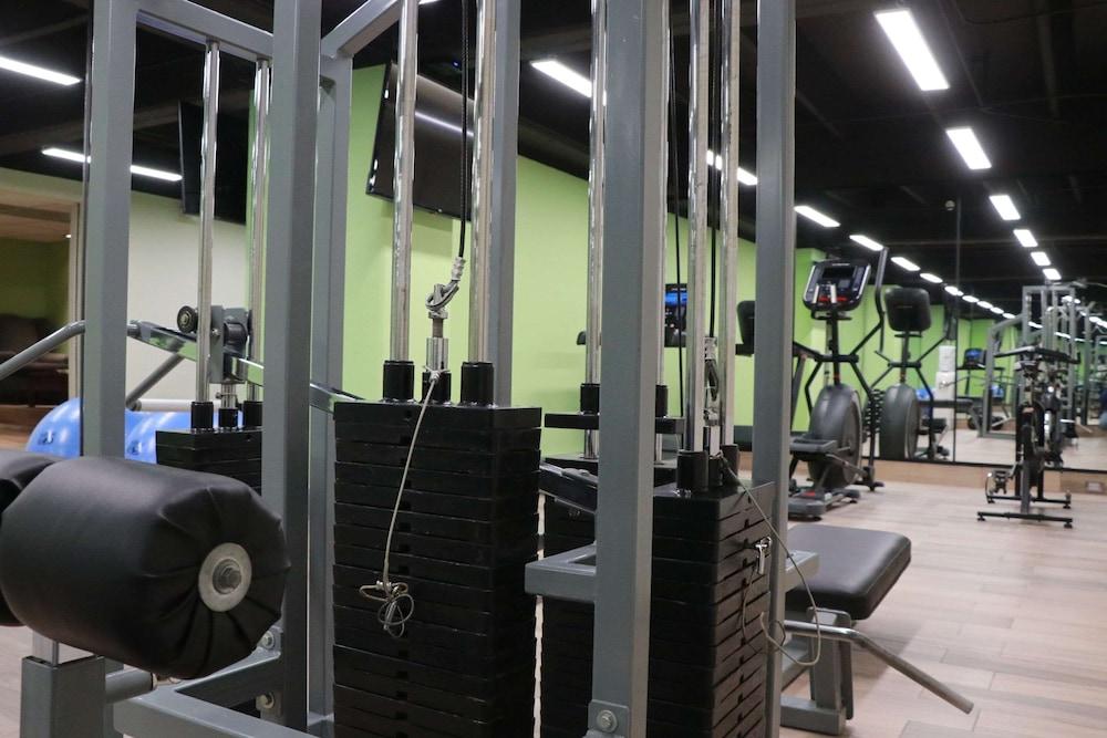 La Joya Pachuca Hotel Eksteriør billede The gym at the University of Roehampton