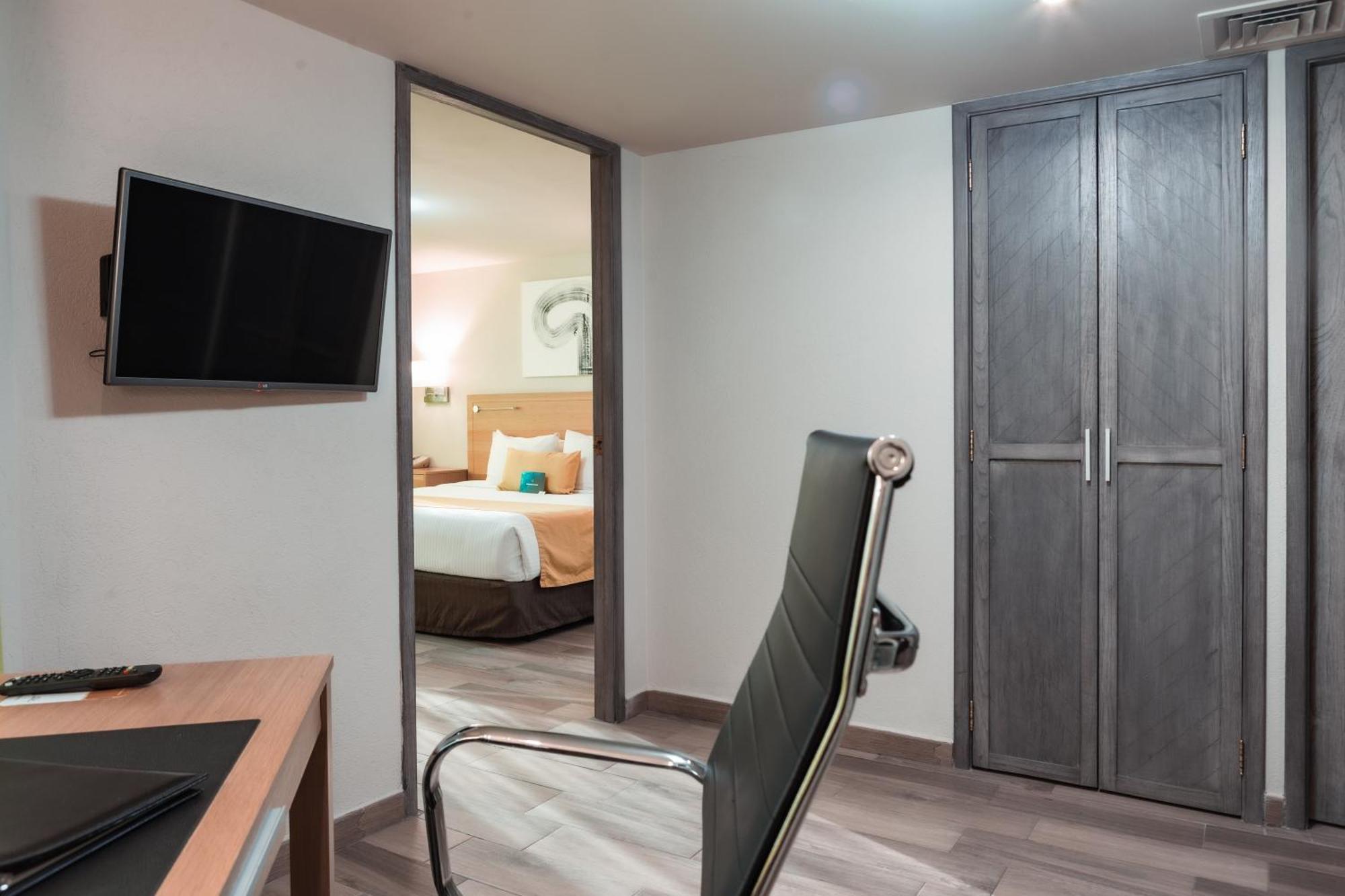 La Joya Pachuca Hotel Eksteriør billede Suite