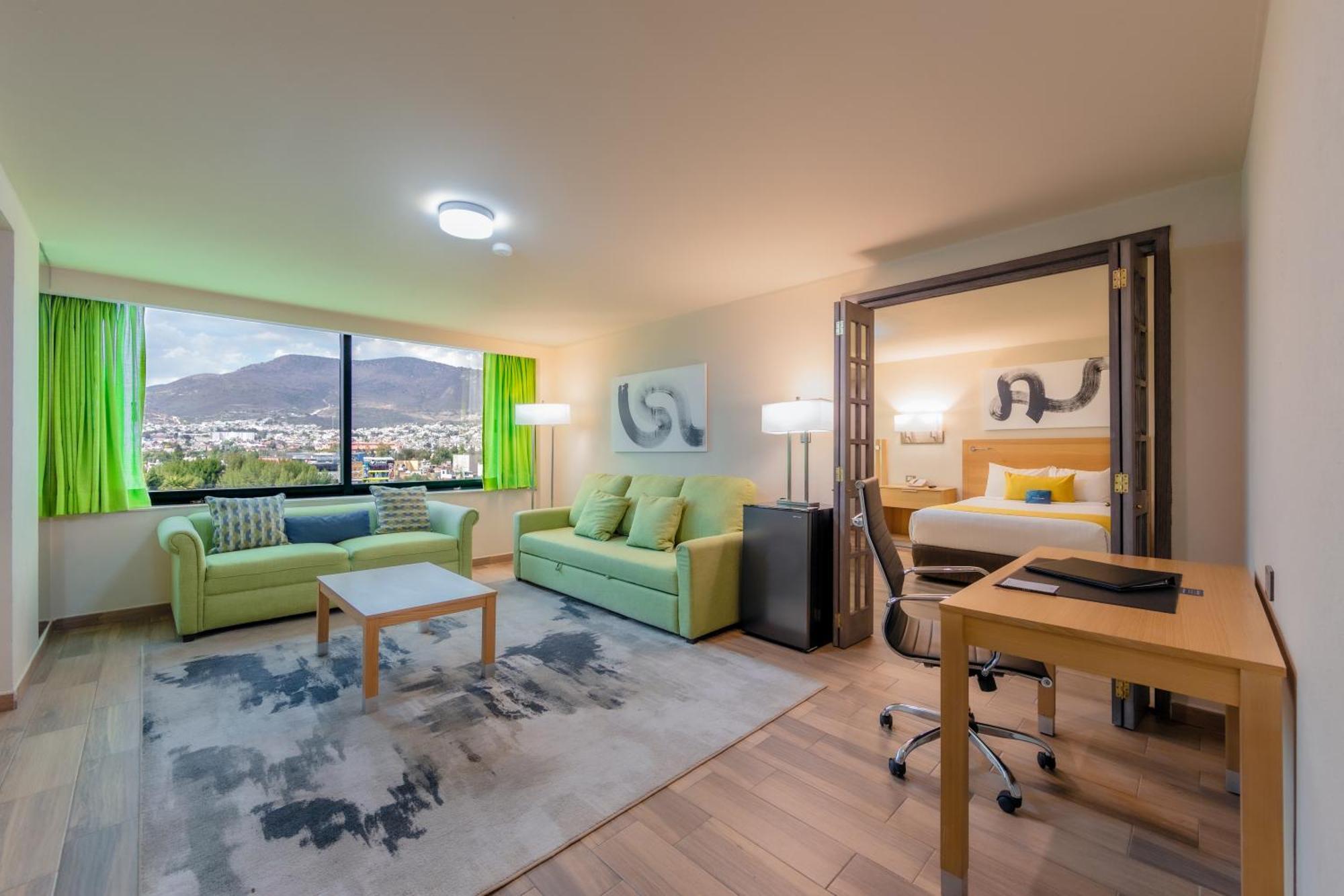 La Joya Pachuca Hotel Eksteriør billede A typical studio apartment